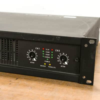 QSC CX302 2-Channel Power Amplifier CG0127B image 2
