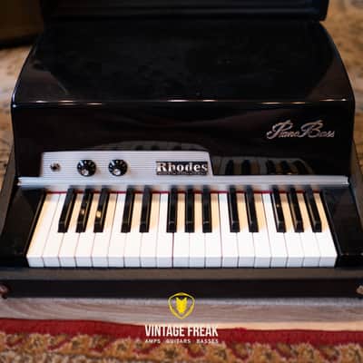 Fender Rhodes PIano Bass image 2