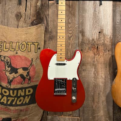 Fender Standard Telecaster 2018 - Candy Apple Red image 4