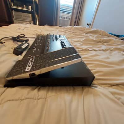 Line 6 POD HD500X Multi-Effect and Amp Modeler 2012 - 2015 - Black image 5
