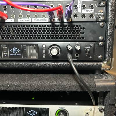 Universal Audio Apollo 8 QUAD Thunderbolt 2 Audio Interface 2010s - Black image 4