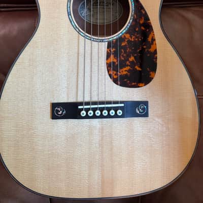 Larrivee Custom Shop P-09, signed by Jean Larrivee image 3