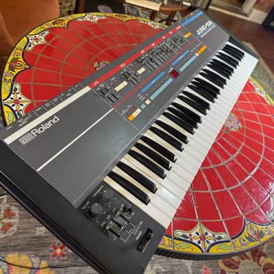 Roland Juno-106 ALL NEW Voice Chips - Tech'd! 1984