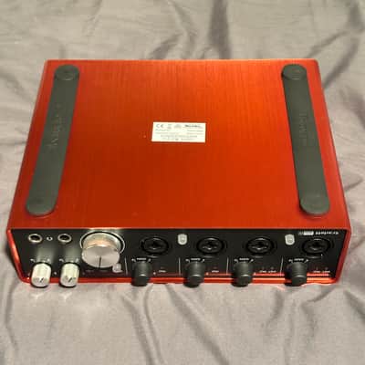 Focusrite Scarlett 18i8 2nd Gen USB Audio Interface 2016 - 2018 - Red / Black image 3