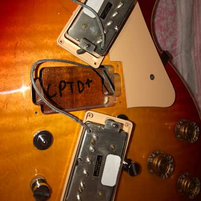2008 Les Paul Standard Traditional, Premium Finish “Heritage Cherry Sunburst" image 4