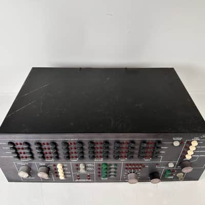 Soundcraftsmen SP4002 Signal Processing Preamplifier image 5