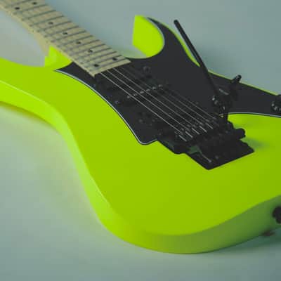 Ibanez RG550 Genesis - Desert Yellow image 11