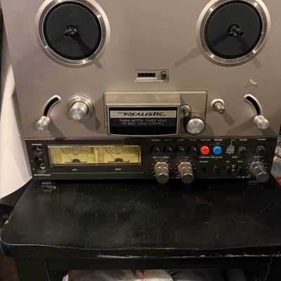 Realistic TR-3000 1983-1986 - Metal image 1