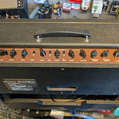 Vox Cambridge 30 Reverb Twin Model V9320 30-Watt 2x10 Guitar Combo 1999 - 2001 - Black image 4