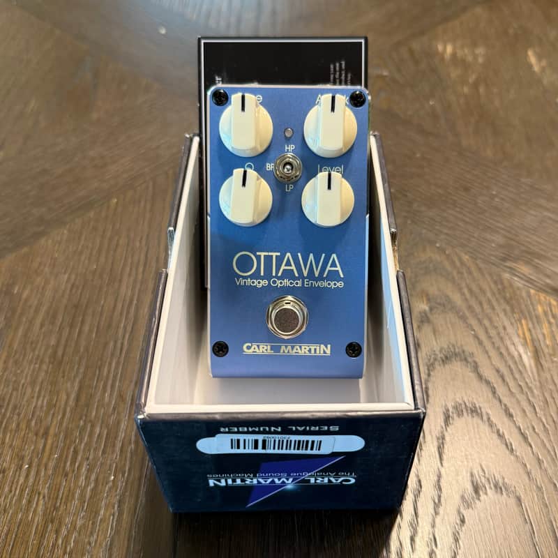 Carl Martin Ottawa 2021 - Present - Blue | Reverb