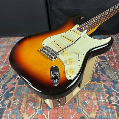 *Video* 1962 Fender Stratocaster Reissue Model ST62-70 USA Vintage Pickups - 1999-2002 image 13