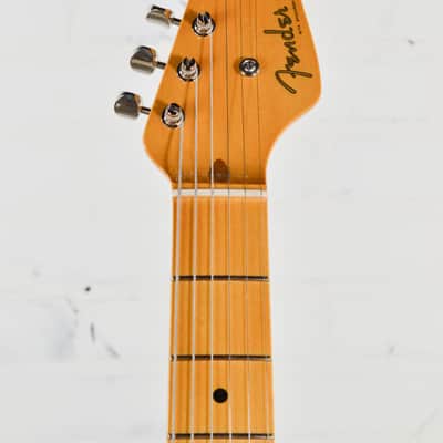 Fender 70th-anniversary American Vintage II 1954 Stratocaster - 2-color Sunburst image 5