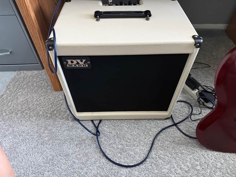 DV Mark DV Jazz 12 60-Watt 1x12" Guitar Combo