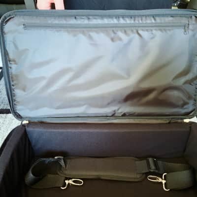 Behringer Deepmind 12-TB Deluxe Transport Bag image 9