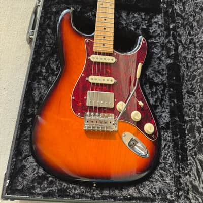 Tuttle Custom Classic S - 2-Tone Burst Nitro - HSS image 11