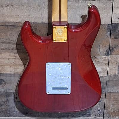 Immagine 2021 Fender Tash Sultana Signature Stratocaster - Transparent Cherry - - 8