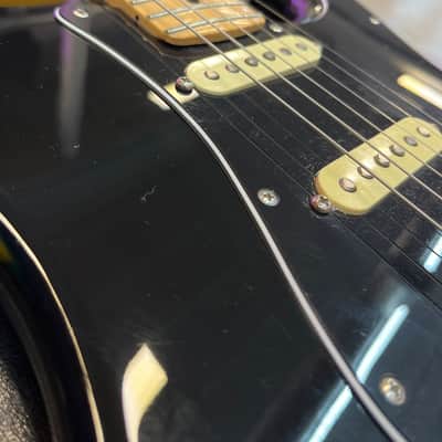 Fender Stratocaster image 10