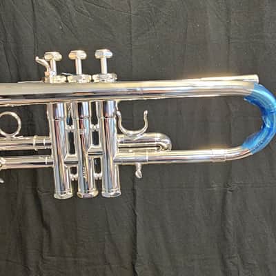 Schilke E3L Eb/D Trumpet - Silver w/ case image 8