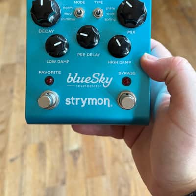 Strymon Blue Sky Reverberator V1 2010 - 2022 - Blue image 2