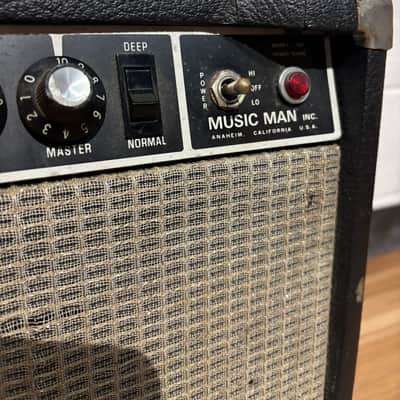 Music Man 210-HD One Thirty 2-Channel 130-Watt 2x10" Guitar Combo 1974 - Black image 6