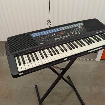 Vintage Casio CT-700 Keyboard image 1
