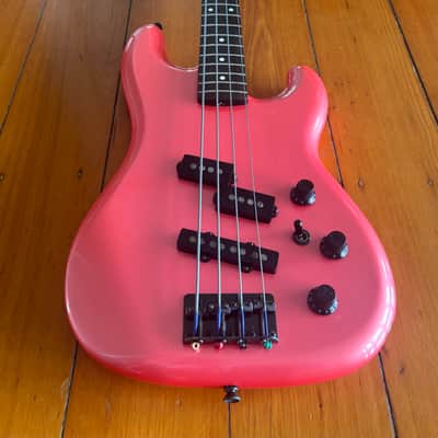 Fender Boxer - Jazz Bass Special - 80’s - METALLIC PINK!!! image 4