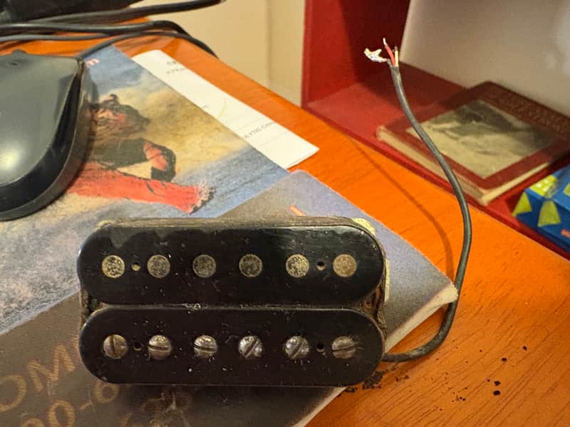 Unknown humbucker 1980s - blk image 1
