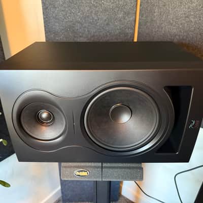 Kali Audio IN-8 V2 Pair image 3