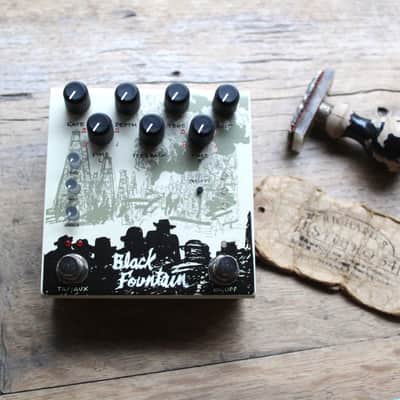 Old Blood Noise Endeavors Black Fountain Stereo image 1