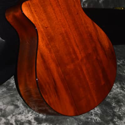 2022 Breedlove - Oregon Concerto Bourbon CE image 6