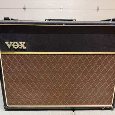 Vox AC30CC2X Custom Classic 2-Channel 30-Watt 2x12" Blue Alnico Guitar Combo 2005 - 2010 - Black image 1