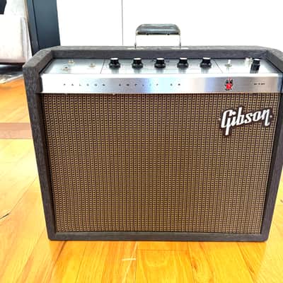 Gibson Falcon amp 1964 image 1