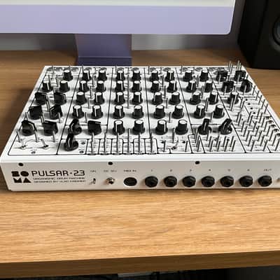 Immagine Soma Laboratory Pulsar-23 (SCREW VERSION) Organismic Drum Machine 2017 - Present - White - 6