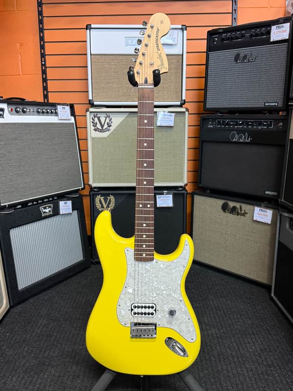 Fender "Tom DeLonge Stratocaster®", Graffiti Yellow with Deluxe soft case image 1
