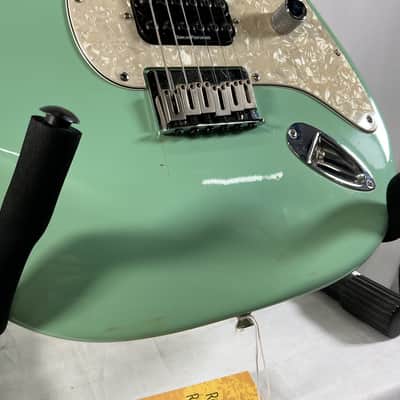 Squier Tom Delonge Stratocaster 2002 - Seafoam Green/Teal - w/ Gig Bag and Mod image 6