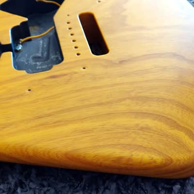 Warmoth 1-piece lightweight solid Swamp-Ash Stratocaster Body image 8