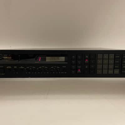 Yamaha - REV7 - V1.0 8505 - Digital Reverberator - Effects Processor image 2