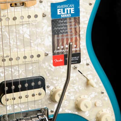 Fender American Elite Stratocaster HSS Shawbucker Electric Guitar Ocean Turquoise 2018 Pre-Owned image 6