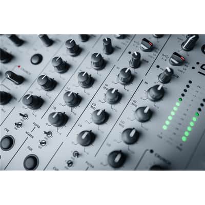 ALLEN & HEATH XONE:96 mixer analogico per club e DJ con doppia interfaccia audio USB image 6