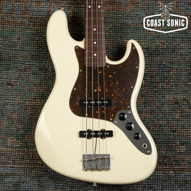 2010 Fender '62 Reissue Jazz Bass JB62 Made in Japan - Vintage White image 1