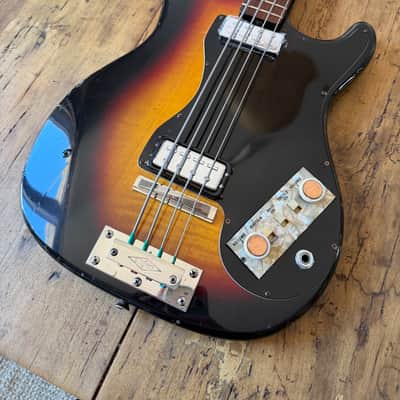 Rare & Vintage Hofner 182 (1962) - Sunburst *SERVICED* image 4