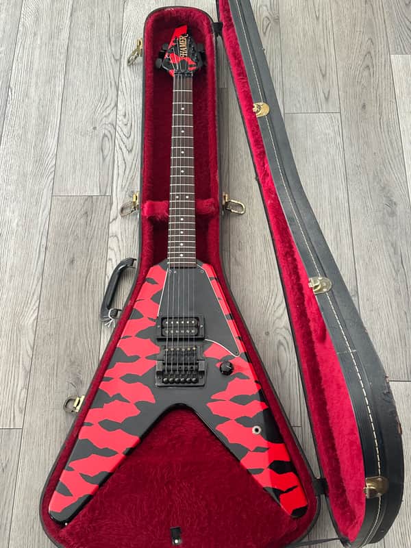 Hamer Vector Flying V 1985 - Red and Black Zulu Bengal Tiger Finish Electric GUI image 1