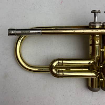 Yamaha YTR-2320 Bb Trumpet – Japan – Smooth Valves – Case & Accessories image 13