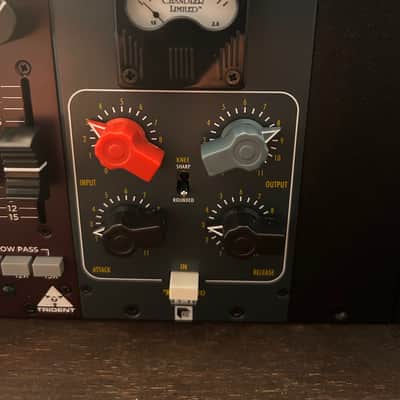 Chandler Limited EMI TG Opto 500 Series Compressor Module 2010s - Blue image 2