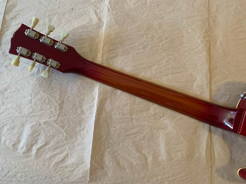 Yamaha Studio Lord SL550S Standard 80s Cherry Sunburst. Les Paul