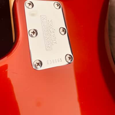 Ernie Ball Music Man StingRay 5 H with Rosewood Fretboard 1999 - 2018 - Red Sparkle image 6