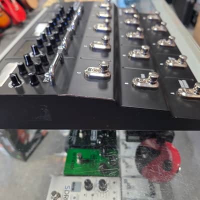 Line 6 M13 Stompbox Modeler 2010s - Black image 6