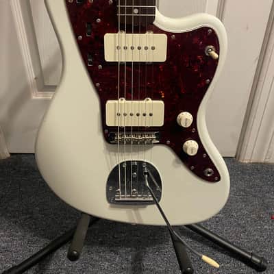 Fender MIJ Traditional ‘60s Jazzmaster 2023 - Olympic White image 3