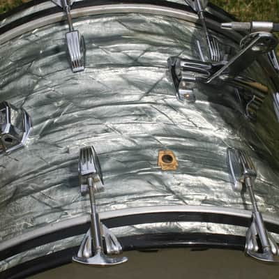 one owner 1966 Ludwig 13,16,22 in Sky blue pearl image 5
