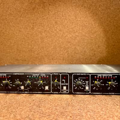 Drawmer DL241 Dual-Auto Compressor with XLR Connectors – 110V/220V – Serviced – Warranty image 8